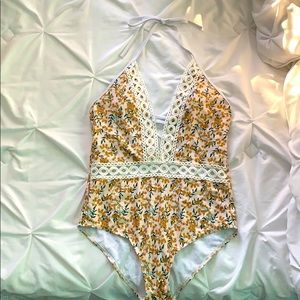 Flower lace one piece swim